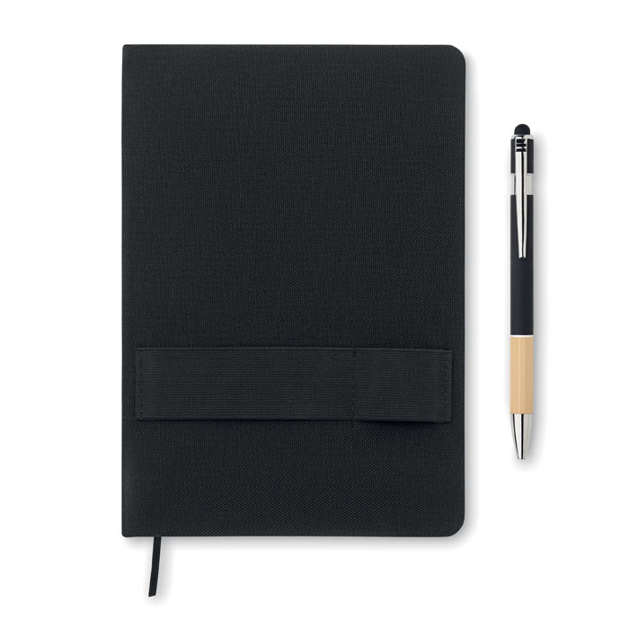 NOTA – Set notebook A5 in RPET con penna – Nero